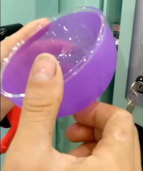 Покрытие силиконом пластиковых изделий